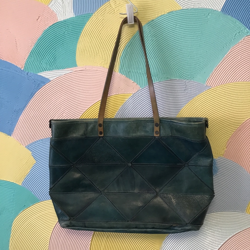 Old Trend Modern Vintage Green Leather Hand Bag